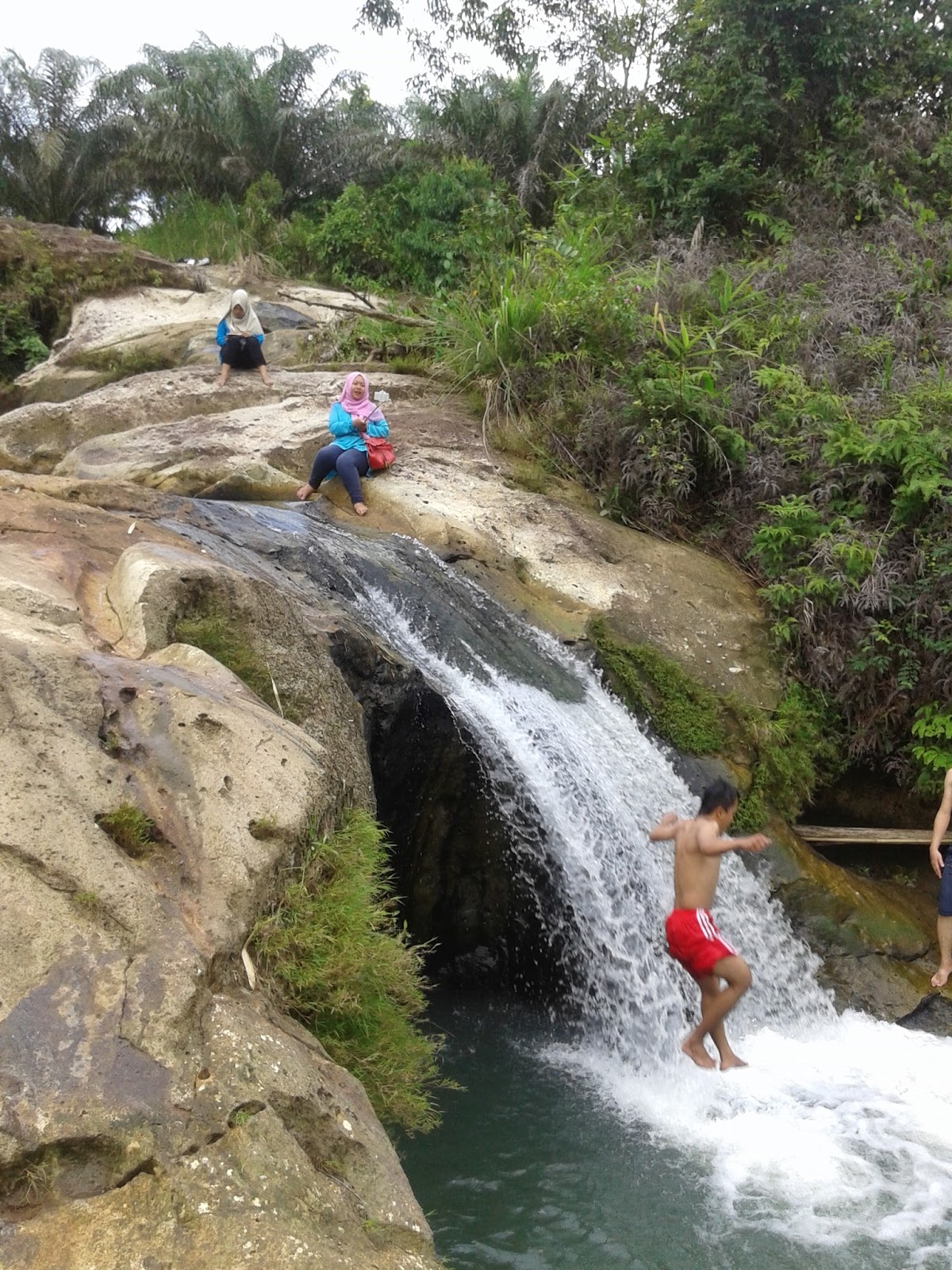 Air terjun Kucing, Keindahan Objek Wisata Alam yang Belum